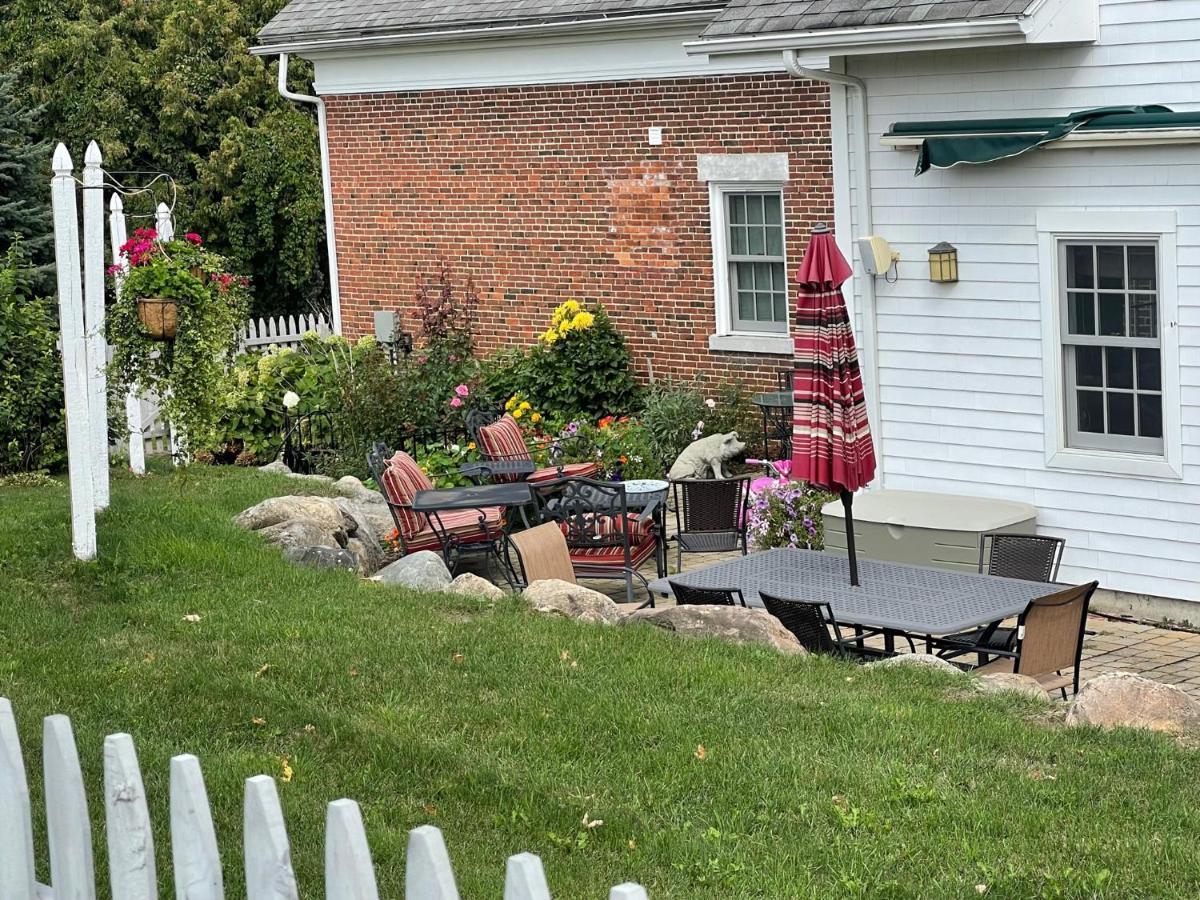 Dodds Brick House Bed & Breakfast North Hero Buitenkant foto